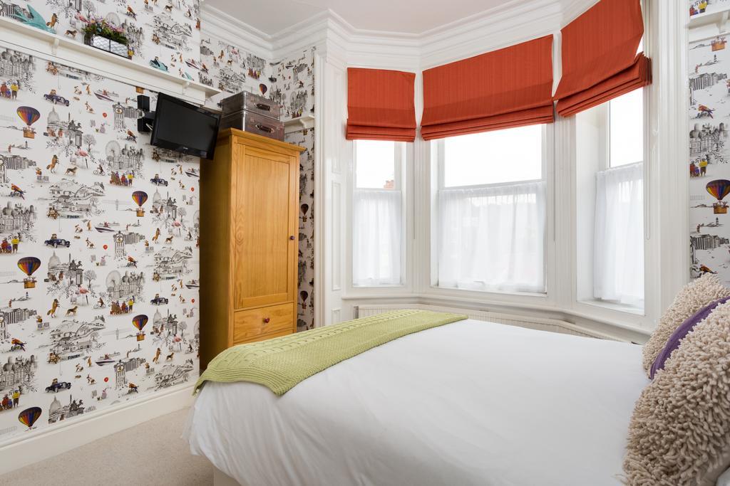 Holmlea Guest House يورك الغرفة الصورة